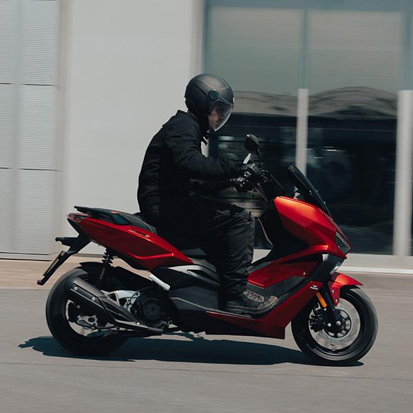 2025 Lexmoto Aura 125cc EFI Euro5     LJ125T-18-E5  RRP £2199.99