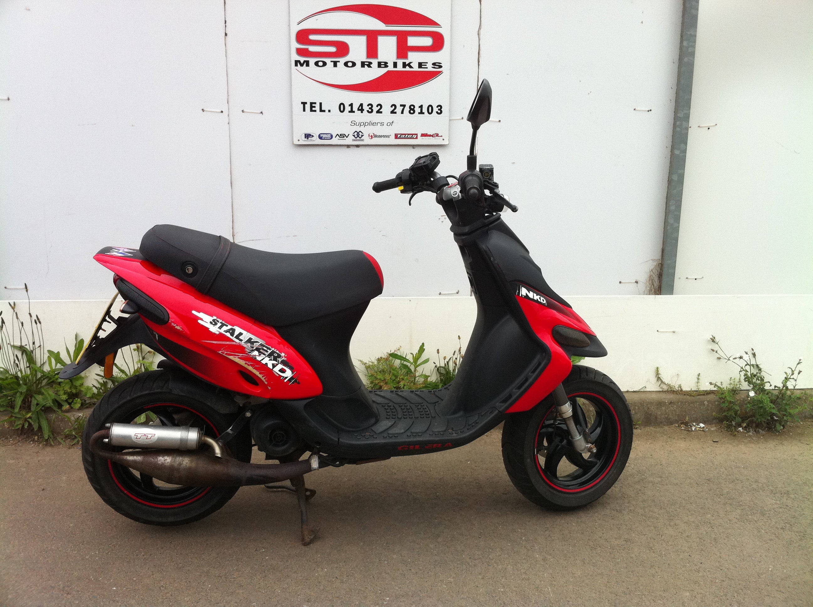 2008 Gilera Naked 50cc 2-stroke Scooter Moped 6387km | STP Products