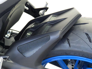 Suzuki GSX-8S  2023 > Carbon Look & Silver Mesh  Rear Hugger by Powerbronze