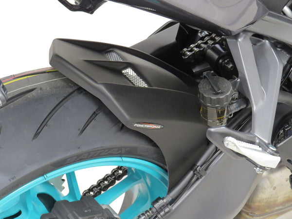 Yamaha MT-09 2024 Carbon Look & Silver Mesh Rear Hugger by Powerbronze