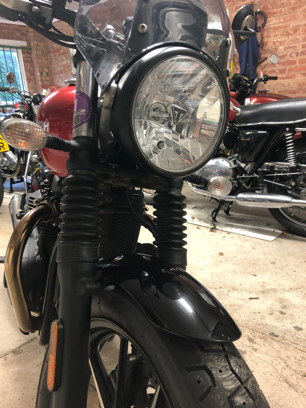 2019  Triumph Street Twin 900cc £5295.