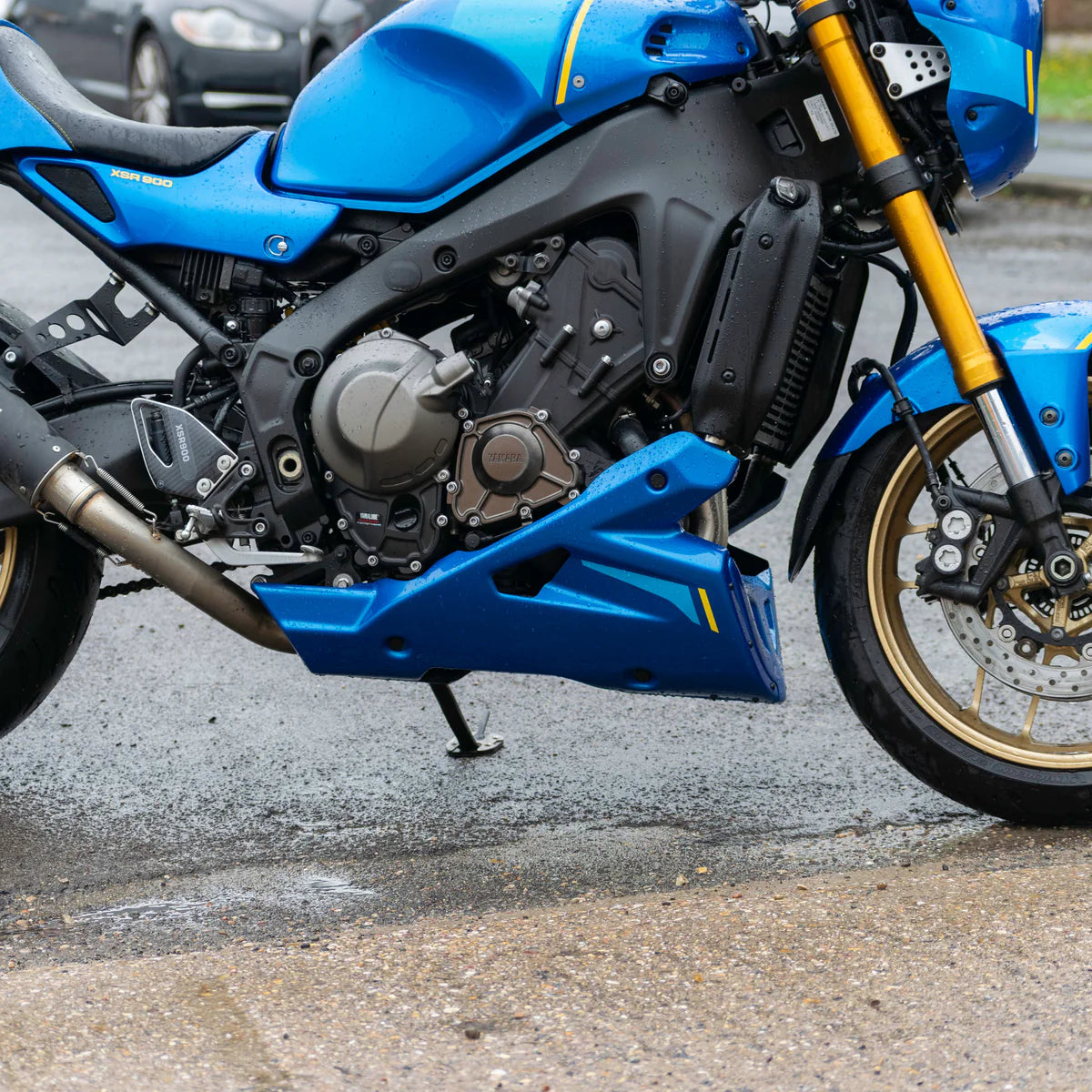 Yamaha XSR900 2022 > Legend Blue Belly Pan by Pyramid | STP Racing Products