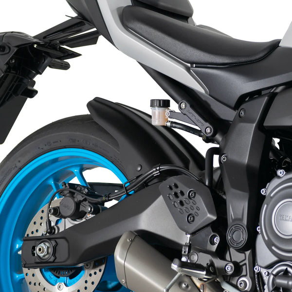 Yamaha MT-07   2025 > Matt Black Hugger & Chainguard by Pyramid Plastics