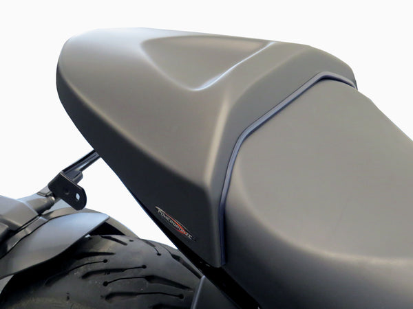 Triumph Trident 660  21-2025  Gloss Black & Silver Mesh Seat Cowl Seat Hump Powerbronze RRP £90