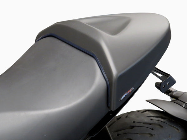 Triumph Trident 660  21-2025  Gloss Black & Silver Mesh Seat Cowl Seat Hump Powerbronze RRP £90