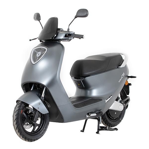 2025 Yadea C1S Euro 5 YD1800D-02-E5  2200W  Electric Scooter. £1939.99