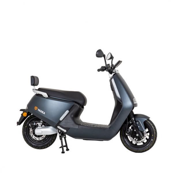 2025 Lexmoto YADEA G5  YD1800D-01 Electric Scooter AM Licence applicable (16 yr old).