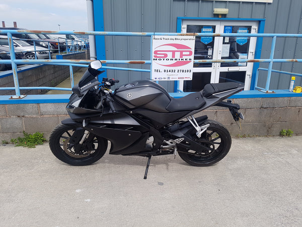 2015 Yamaha YZF-R125 12,414 miles 12 months MOT - Matte Grey