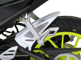 Yamaha XSR 125  21-2022  Rear Carbon Look & Silver Mesh Hugger by Powerbronze