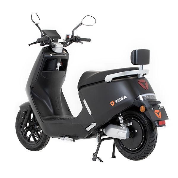 2025 Lexmoto YADEA G5  YD1800D-01 Electric Scooter AM Licence applicable (16 yr old).