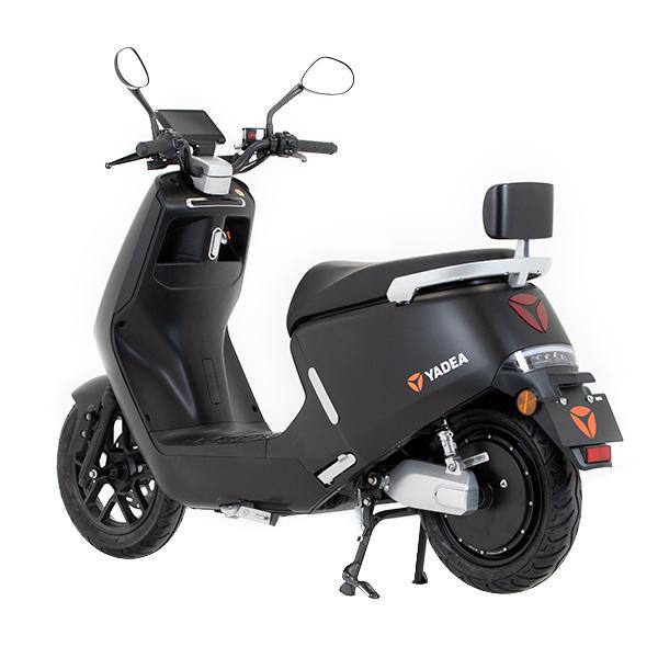 2024 Lexmoto YADEA G5  YD1800D-01 Electric Scooter AM Licence applicable (16 yr old).