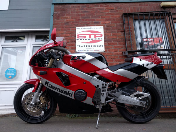 1990 Kawasaki ZXR400-H2