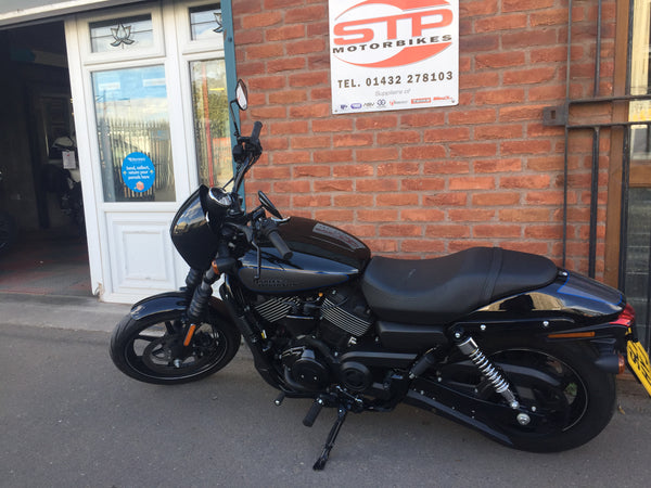 2017 Harley Davidson Street XG750  Two-Tone Vivid Black 1,920 miles.