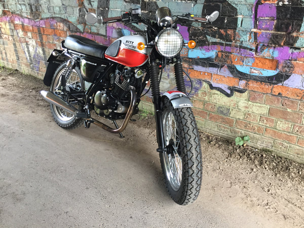 2016 Mutt Desert Racer 125 cc Red White