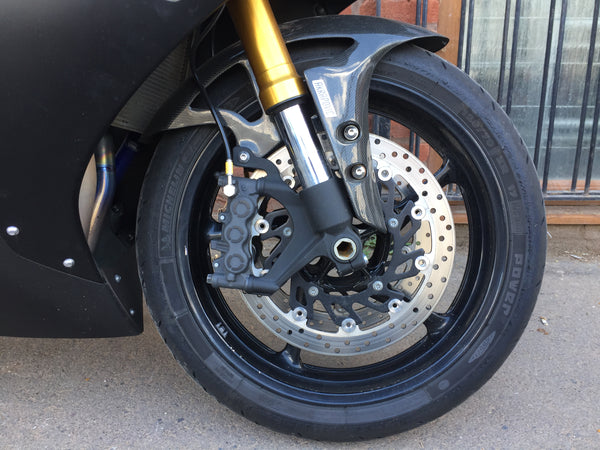 2009 Yamaha YZF-R1 "Big Bang" : Black low mileage