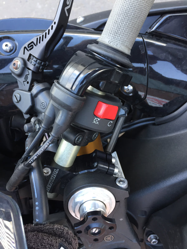 2009 Yamaha YZF-R1 "Big Bang" : Black low mileage