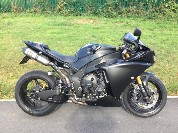 2009 Yamaha YZF-R1 "Big Bang" : Black low mileage