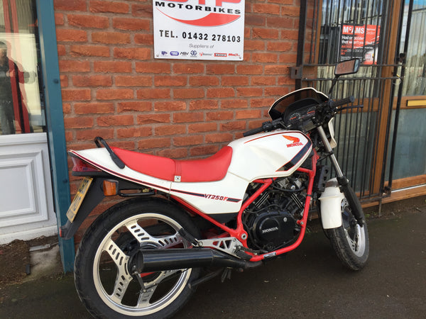 1986 Honda VT250FD low mileage