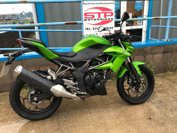 2015 Kawasaki Z250SL Only 106 miles from new