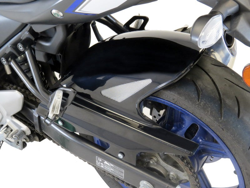 Suzuki SV650 & SV650X 16-2025 Carbon Look & Silver Mesh Rear Hugger Po ...