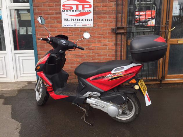 2013 Lifan Aero 125 cc Sports Scooter
