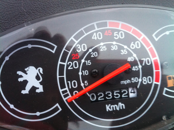 2012 Peugeot V-Click 50cc Moped good condition with top-box